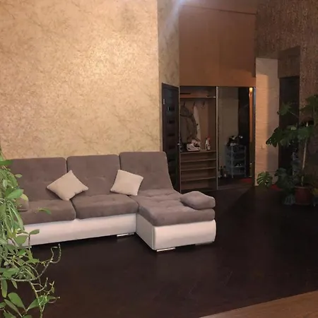 On Arnautskaya 32 * אודסה