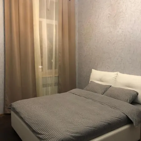 Apartment On Arnautskaya 32 *